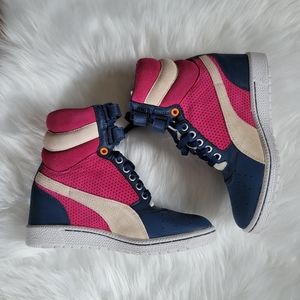 PUMA HIGH TOP WEDGE SZ 7
